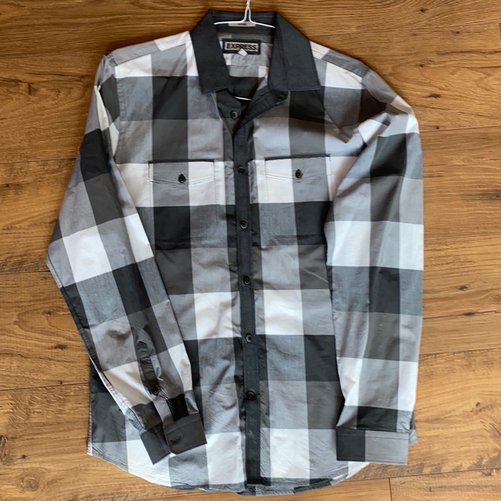 Express Fitted Dress Shirt
